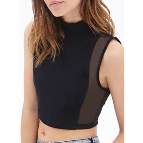 ✖️ SOLD DEPOP ✖️ F21 Black Crop Top w Mesh Sides - Picture 2 of 5